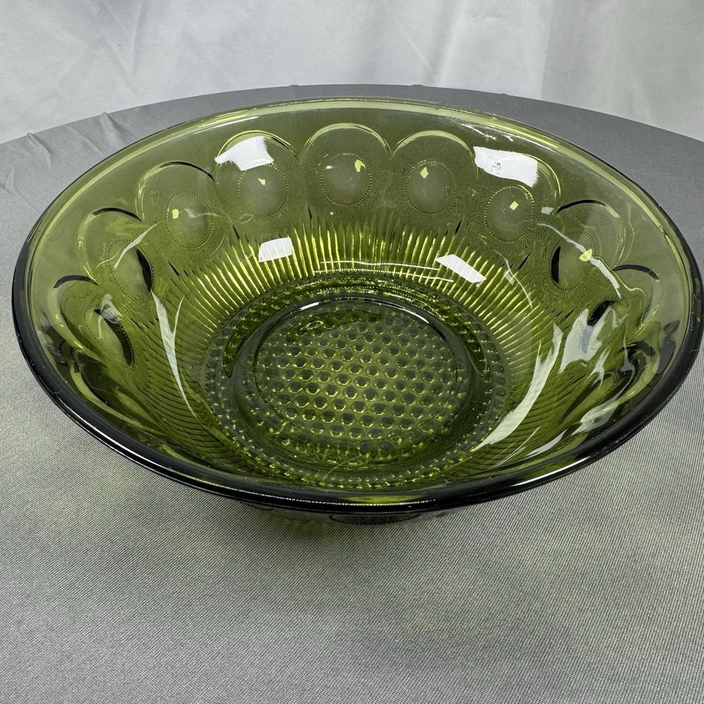 Vintage Bartlett Collins Manhattan Bullseye Green Glass Serving Bowl. 8.5"x2.75"